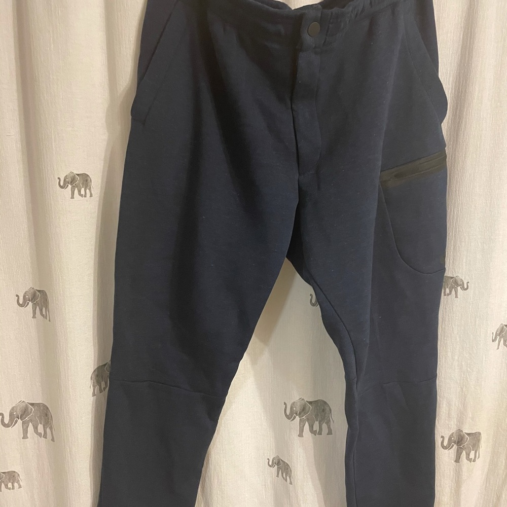 Men’s Nike sweats